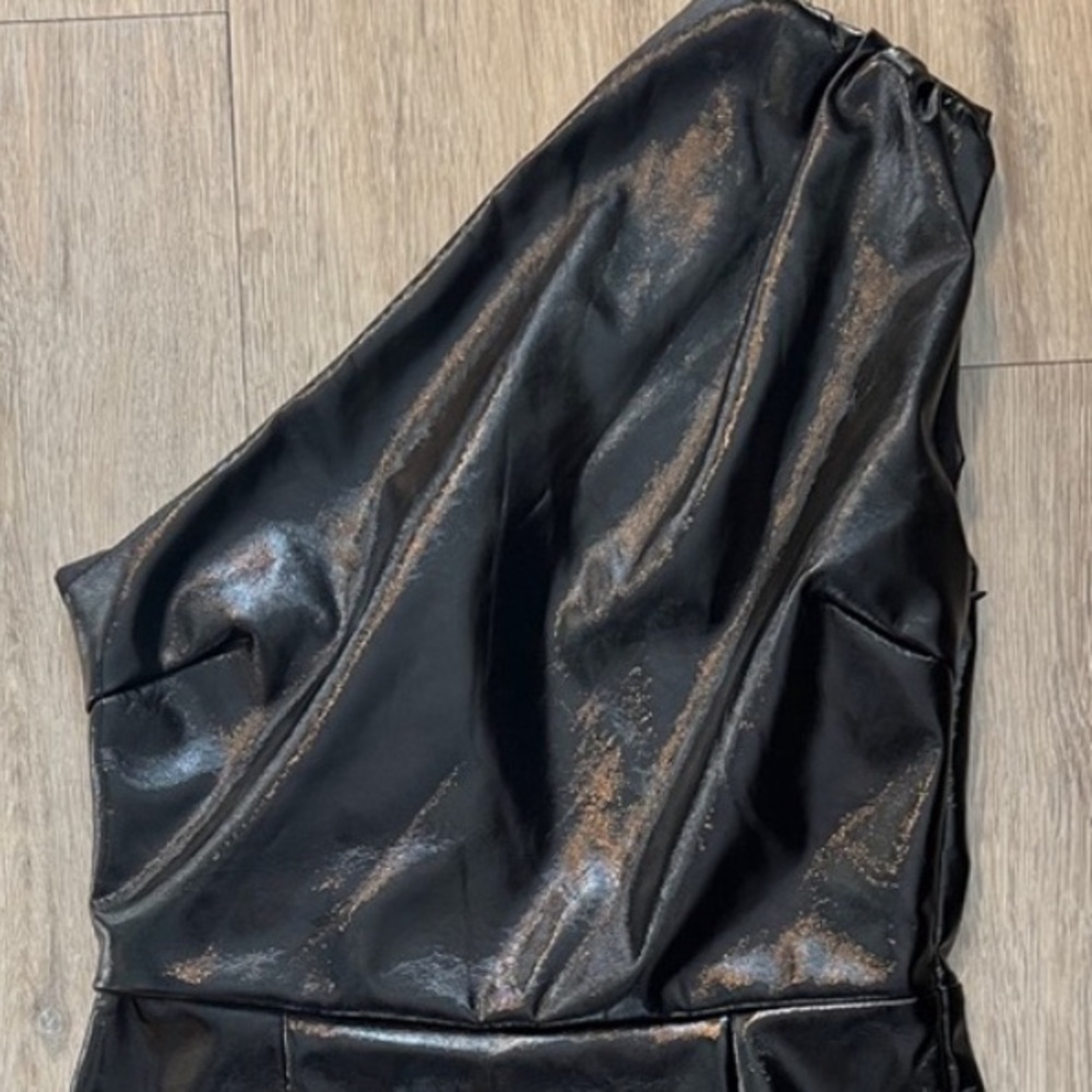 SOLD Superdown Ella Black One Shoulder Patent Faux Leather Mini Dress Small - Picture 7 of 10